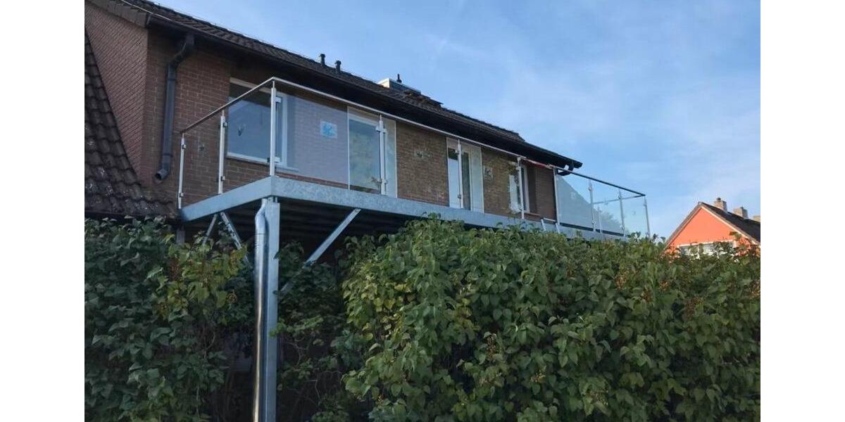 Dachgeschoßwohnung Karlsburg - 4 Zimmer, 94 m&sup2;, 1.100&euro; | Angebot:26638593