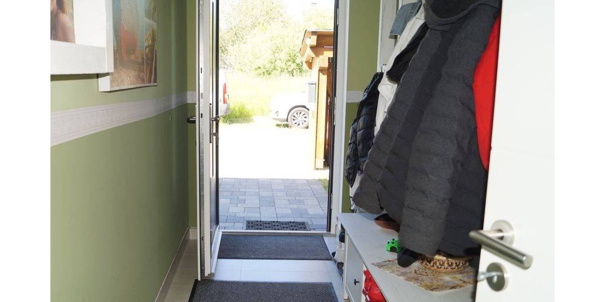 Einfamilienhaus Reichenwalde - 3 Zimmer, 130 m&sup2;, 1.350&euro; | Angebot:26824644