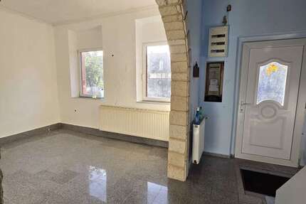 Wohnung Mönchengladbach Süd - 4 Zimmer, 85 m&sup2;, 140.000&euro; | Angebot:26696100
