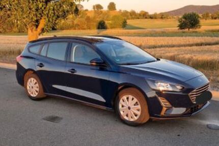 Ford Focus 62.000 km 12.980 &euro; Rottweil 78628
