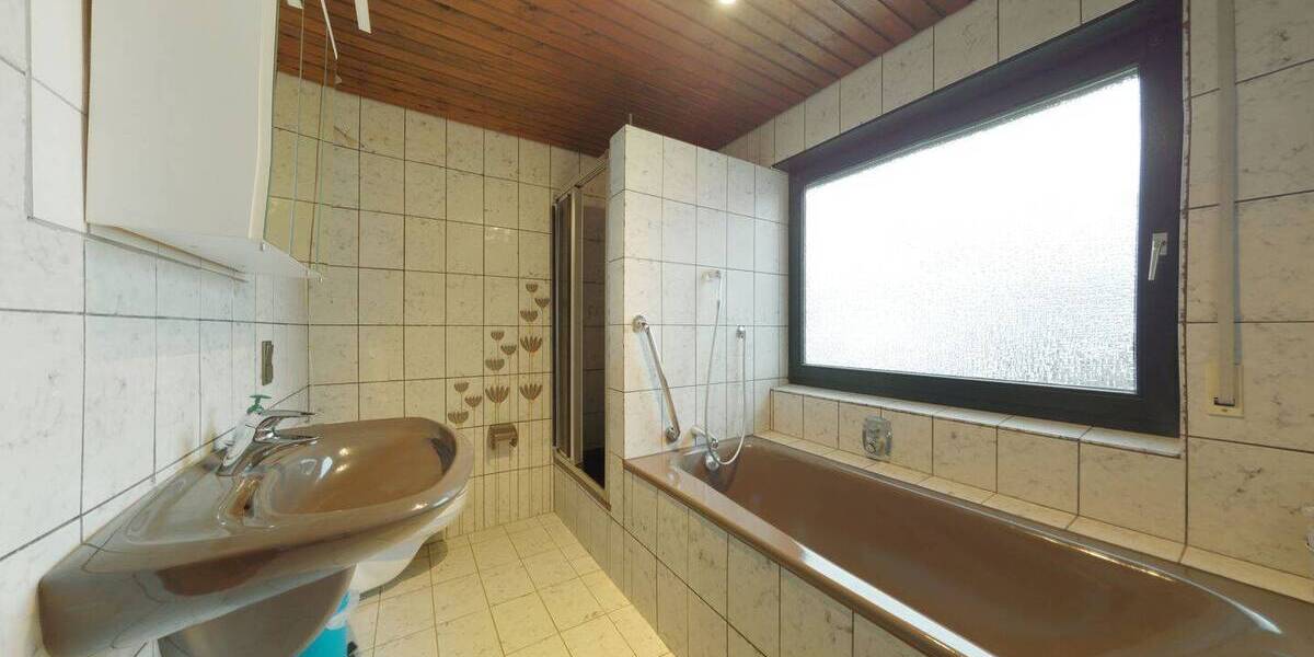 Reihenendhaus Lohmar - 4 Zimmer, 112 m&sup2;, 379.000&euro; | Angebot:25744042