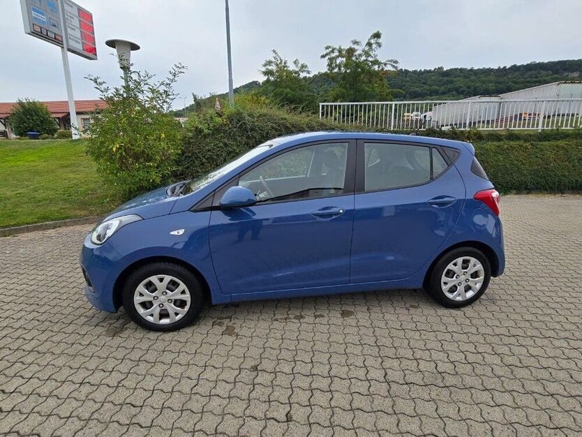 i10