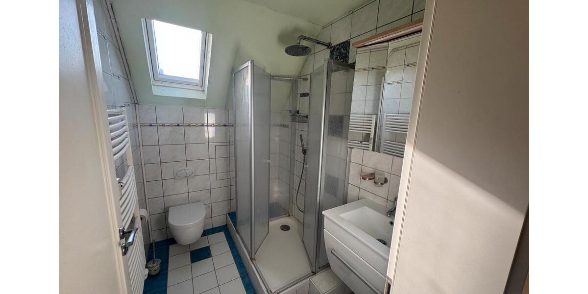 Dachgeschoßwohnung Ludwigshafen am Rhein Parkinsel - 3 Zimmer, 98 m&sup2;, 279.000&euro; | Angebot:26758770