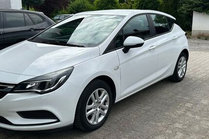 Opel Astra 141.000 km 6.999 &euro; Kirchroth 94356