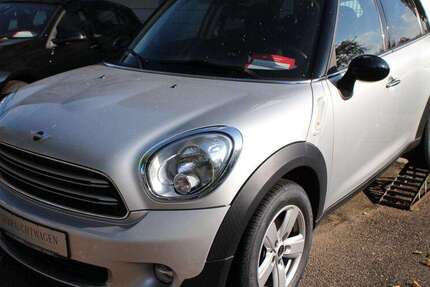 Mini Cooper Countryman 64.200 km 15.900 € Freiburg i/Brsg 79115