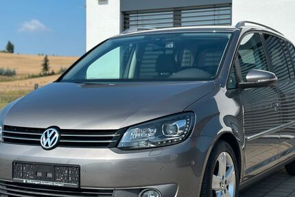 VW Touran 207.654 km 5.250 &euro; Donauwörth 86609