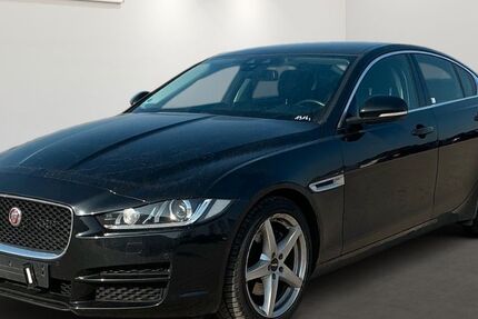 Jaguar XE 133.327 km 10.999 &euro; Brehna 06796