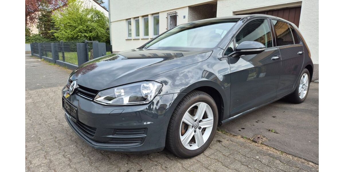 VW Golf 184.000 km 8.290 &euro; Mannheim 68305