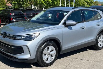 VW Tiguan 24.000 km 33.700 &euro; Dettingen/Erms 72581