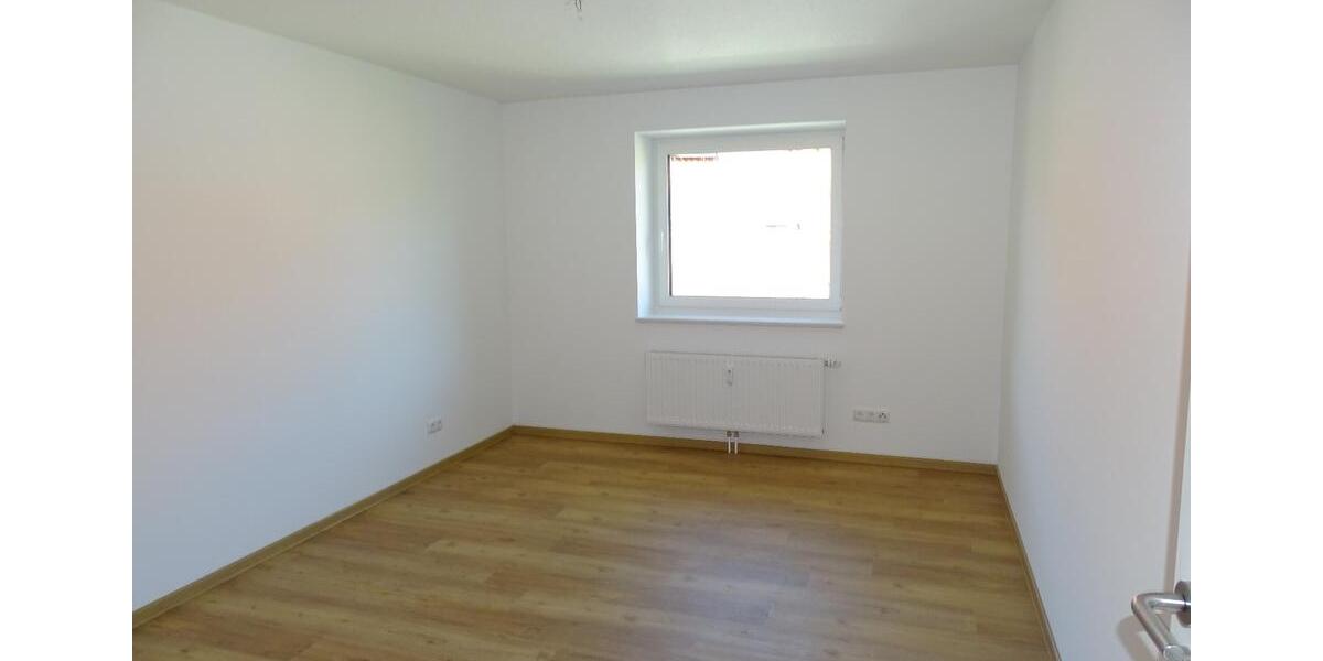 Etagenwohnung Wurster Nordseeküste - 3 Zimmer, 85 m&sup2;, 820&euro; | Angebot:25972317