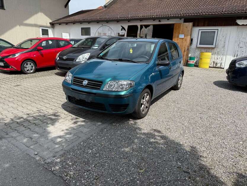 Fiat Punto 190.500 km 229 € München 80995
