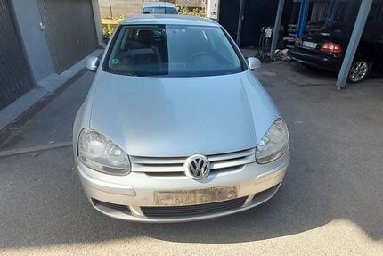 VW Golf 242.345 km 650 &euro; Bad Segeberg 23795