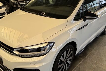 VW Touran 13.900 km 38.799 &euro; Versmold 33775