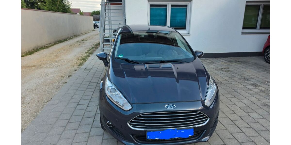 Ford Fiesta 125.882 km 5.000 &euro; Essenbach 84051