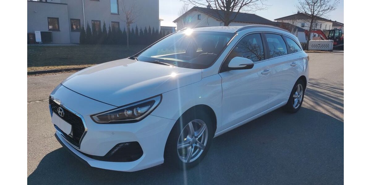 Hyundai i30 73.865 km 15.400 &euro; Rain 94369
