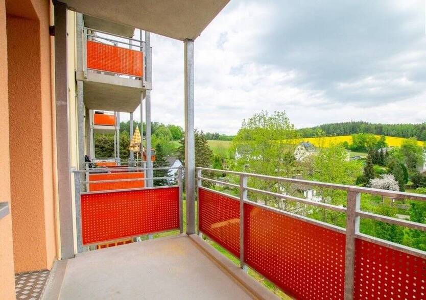 Sport um die Ecke & Ihr neues Zuhause mit Balkon