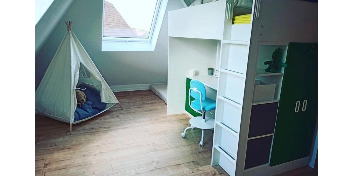 Etagenwohnung Wörth am Rhein - 4 Zimmer, 111 m&sup2;, 1.500&euro; | Angebot:25045802