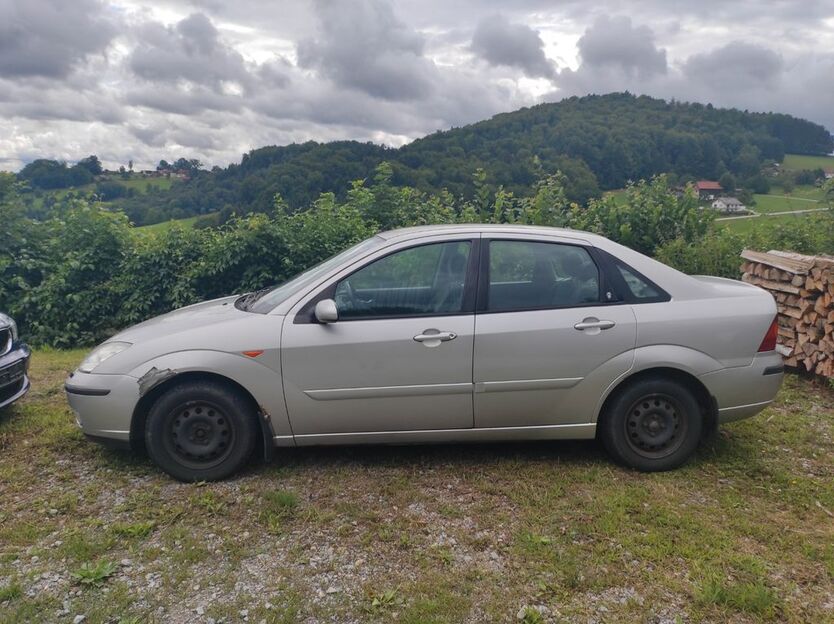 Ford Focus 95.000 km 1.000 € Röhrnbach 94133