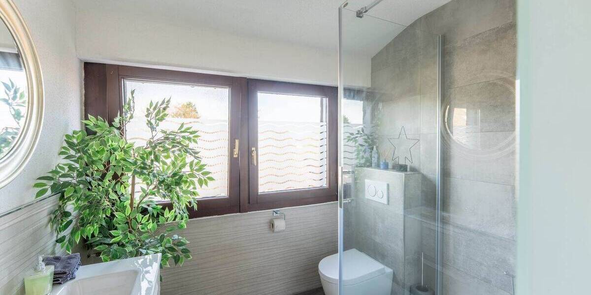 Reihenmittelhaus Kempen St. Hubert - 6 Zimmer, 131 m&sup2;, 398.000&euro; | Angebot:26841564