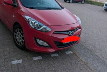 Hyundai i30 230.000 km 3.500 &euro; Wilhelmshaven 26384