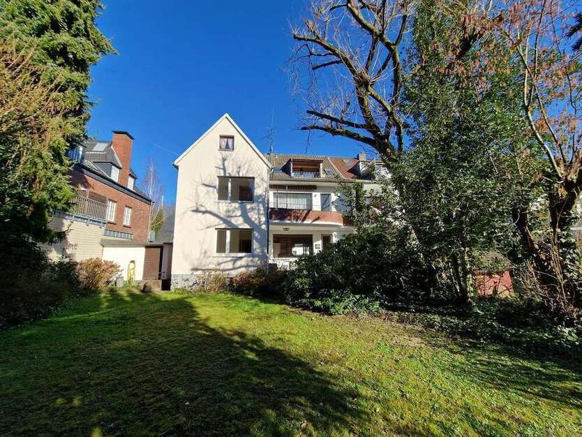 Haus zum Kaufen in Köln 1.540.000 € 278 m²