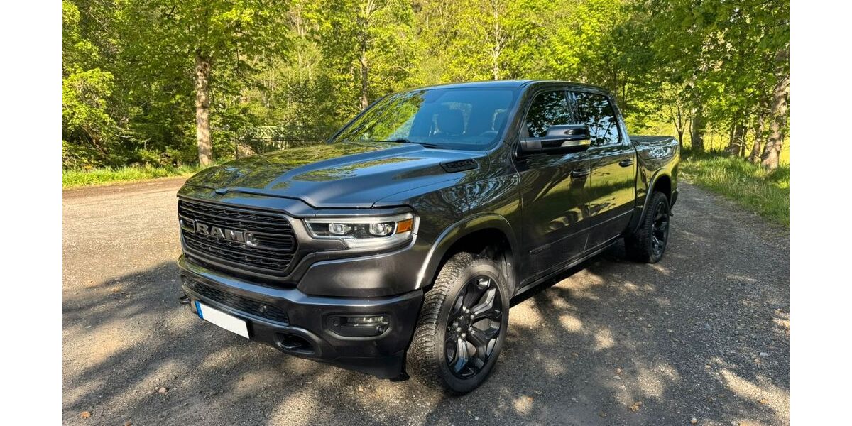 Dodge RAM 149.870 km 49.900 &euro; St. Blasien 79837