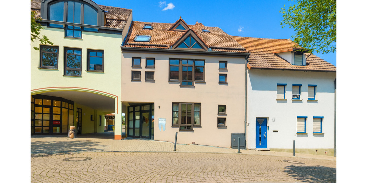 Gewerbeobjekt Hünfeld - 8 Zimmer, 150 m&sup2;, 249.000&euro; | Angebot:23941499