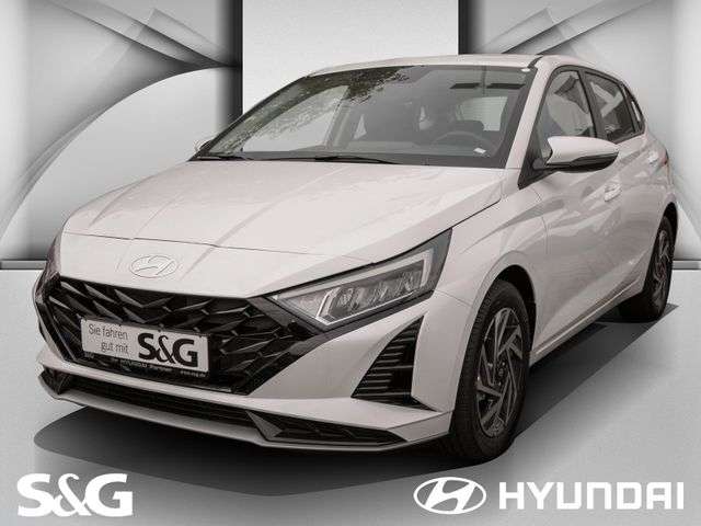 Hyundai i20 7.960 km 18.990 &euro; Halberstadt 38820