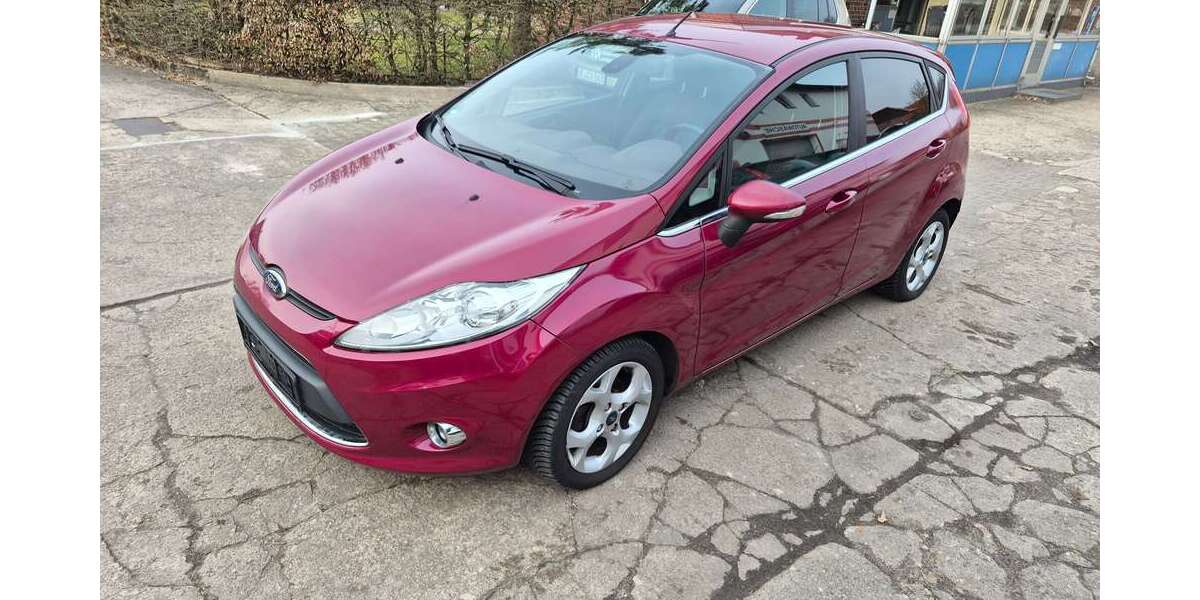 Ford Fiesta 270.000 km 1.690 &euro; Himbergen 29584