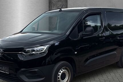 Toyota Proace (Verso) 99.700 km 13.700 &euro; Gremersdorf OT Bollbrügge 23758