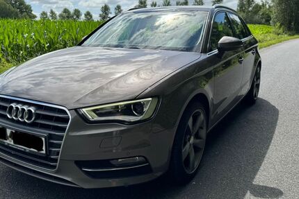 Audi A3 167.000 km 9.990 &euro; Klein Offenseth-Sparrieshoop 25365