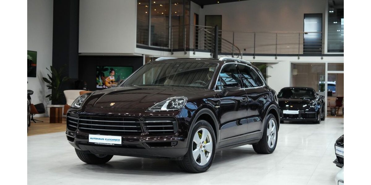 Porsche Cayenne 69.952 km 53.980 &euro; Köln 51147