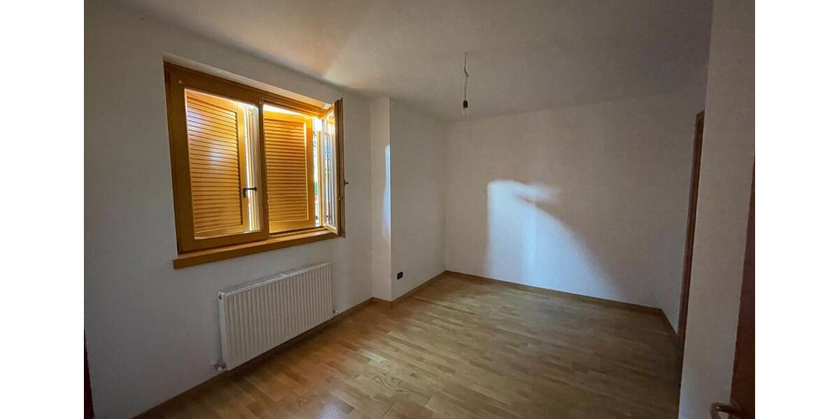 Etagenwohnung Puchheim - 4 Zimmer, 90 m&sup2;, 390.000&euro; | Angebot:26888091
