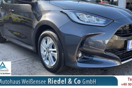 Mazda 2 11.919 km 17.990 &euro; Berlin 13088