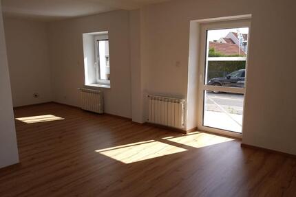 Erdgeschoßwohnung mit Terrasse