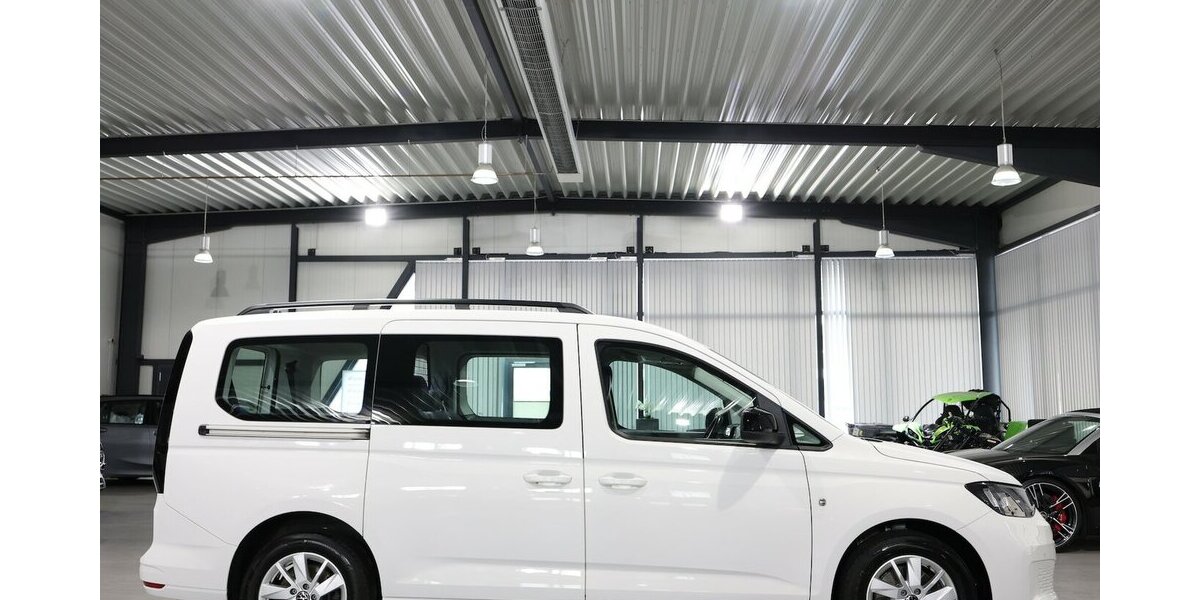VW Caddy Maxi KOMBI 2.0 TDI 4M LIFE IQ ALLRAD OPTIK 95.000 km 27.991 &euro; Hamm 59077