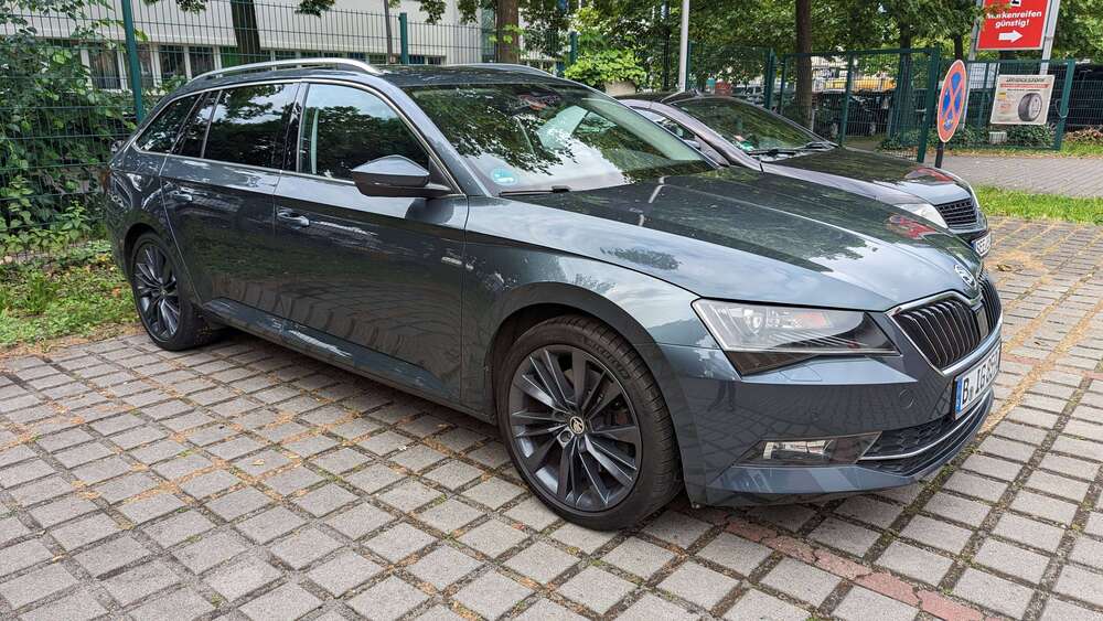 Skoda Superb 110.850 km 21.999 &euro; Bad Soden am Taunus, Stadt 65812