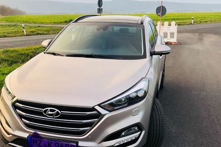 Hyundai TUCSON 89.699 km 15.400 &euro; Nackenheim 55299