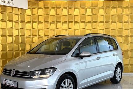 VW Touran 90.000 km 23.490 &euro; Villingen-Schwenningen 78048