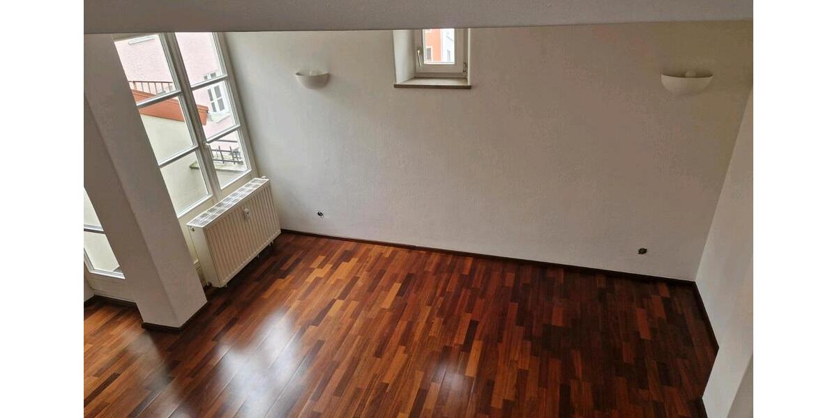 Etagenwohnung Wasserburg am Inn - 2.5 Zimmer, 90 m&sup2;, 1.250&euro; | Angebot:26375388