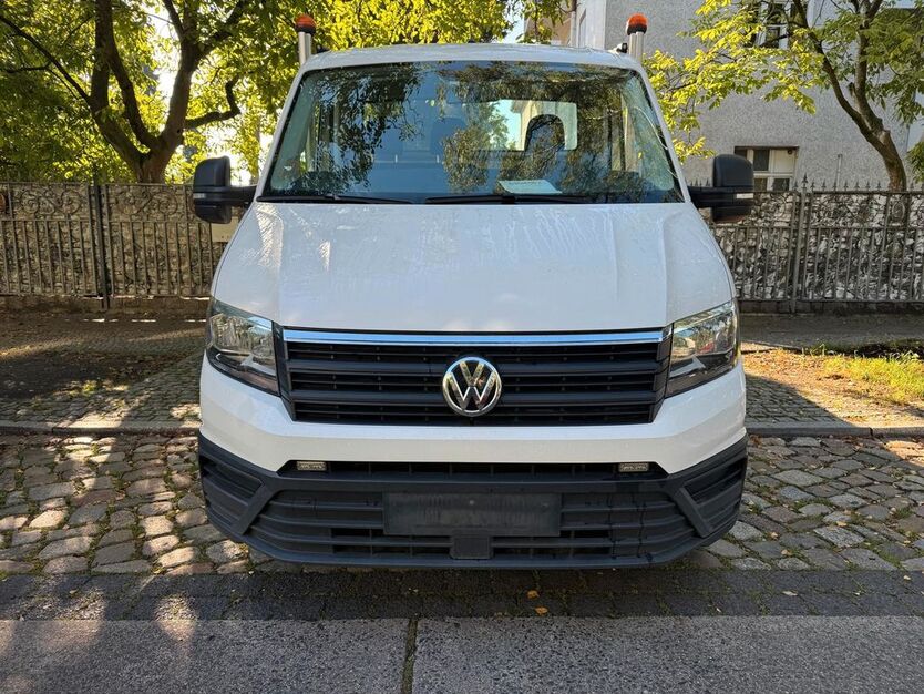 VW Crafter 235.812 km 14.499 € Berlin 12357