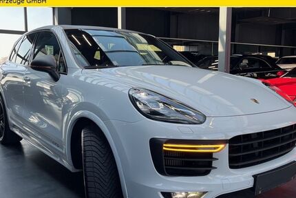 Porsche Cayenne 165.000 km 36.900 &euro; Bielefeld 33647