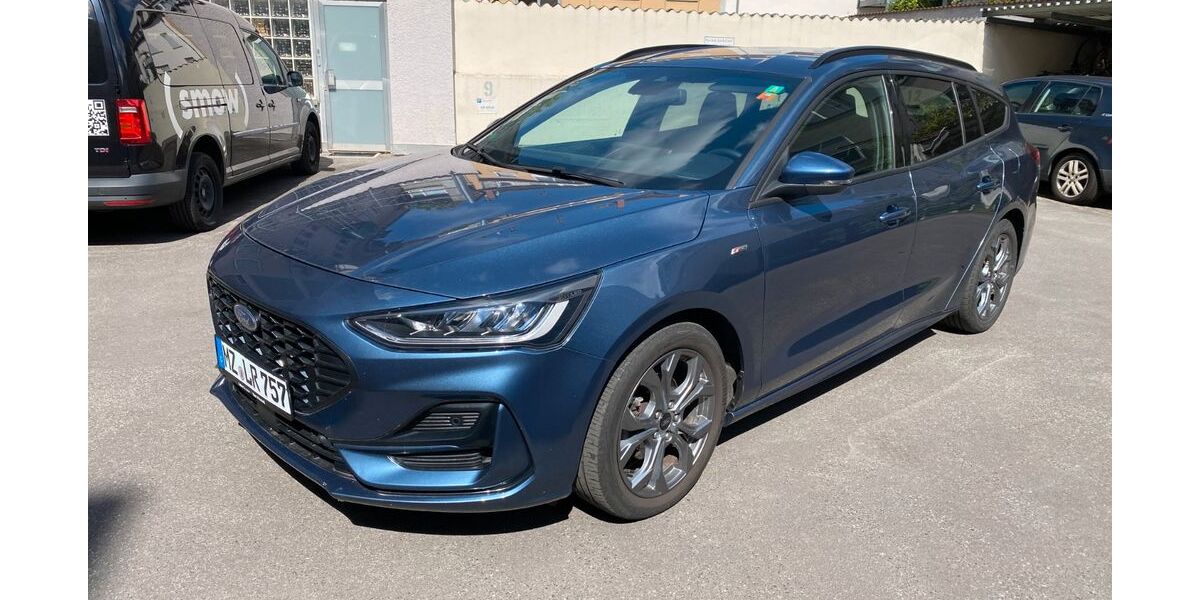 Ford Focus 35.000 km 15.900 &euro; Mainz 55122