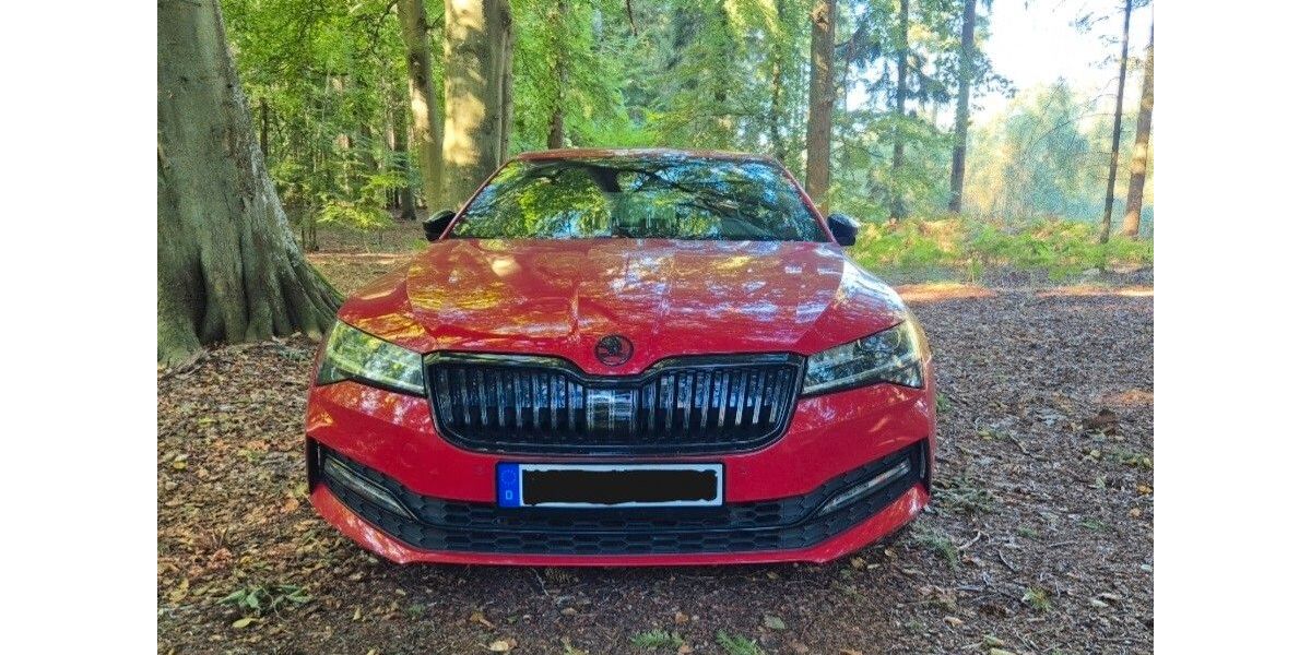 Skoda Superb 34.000 km 27.400 &euro; Gelbensande 18182