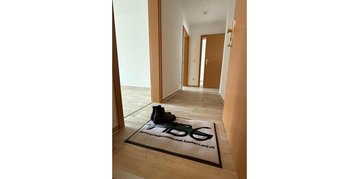 Etagenwohnung Mülsen - 3 Zimmer, 57 m&sup2;, 360&euro; | Angebot:26296735