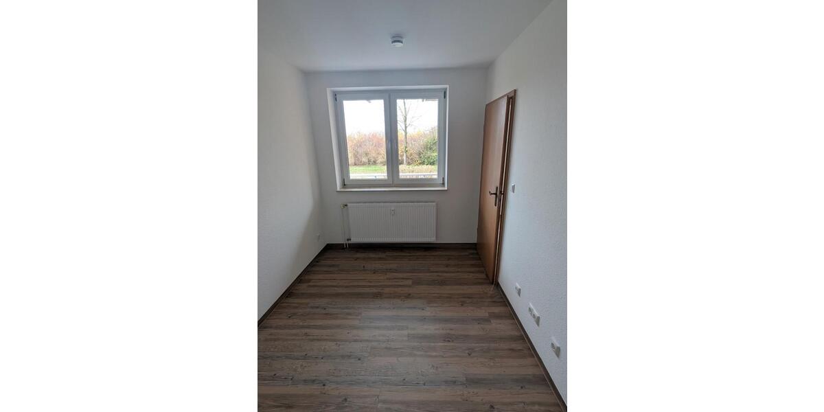 Erdgeschoßwohnung Dargun - 2 Zimmer, 52 m&sup2;, 430&euro; | Angebot:26179873