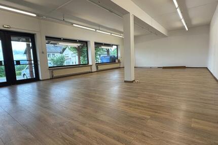 Gewerbeobjekt Böbrach - 1.750&euro; | Angebot:23197613