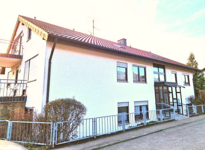 Haus zum Kaufen in Beuren 842.000 € 370 m²