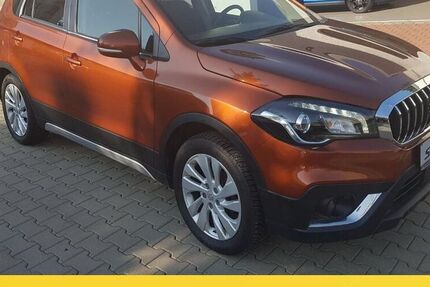 Suzuki (SX4) S-Cross