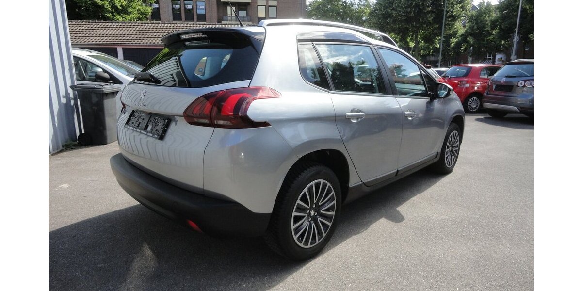 Peugeot 2008 Active 1,2 Klima SHZ PDC Allwetter 60.000 km 8.990 &euro; Neuss 41462